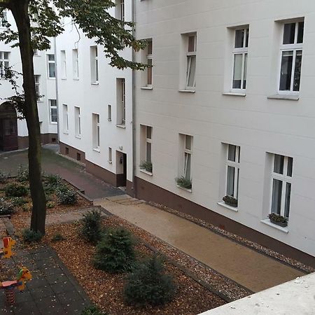 Apartament W Starej Kamienicy Poznań Esterno foto