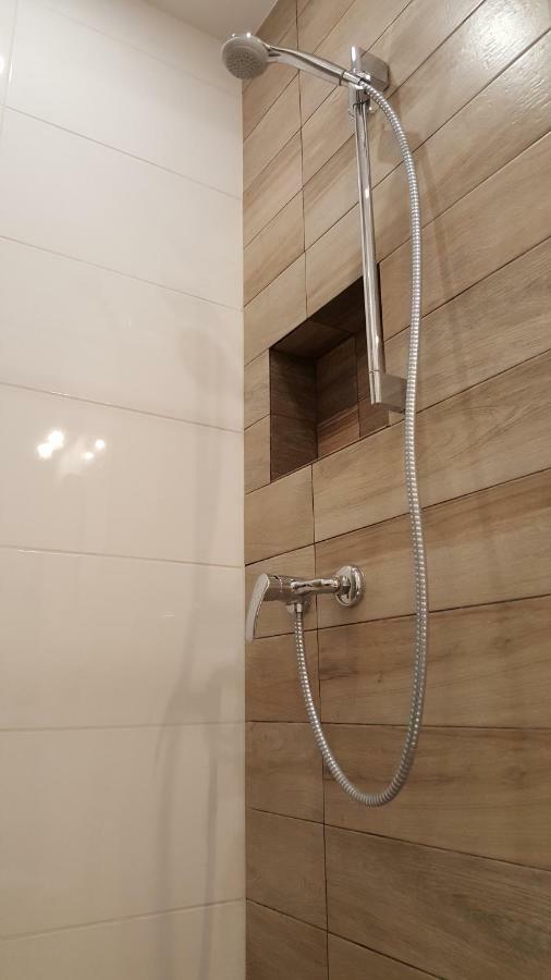 Apartament W Starej Kamienicy Poznań Esterno foto