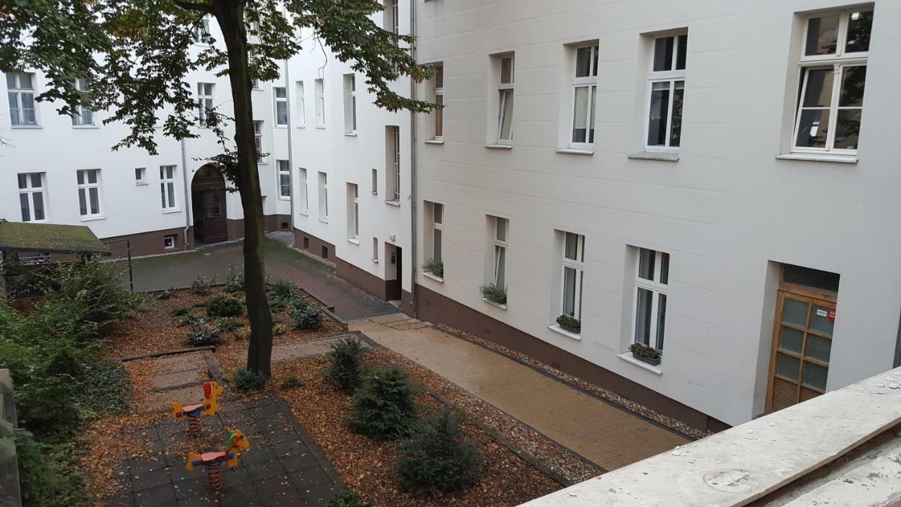 Apartament W Starej Kamienicy Poznań Esterno foto
